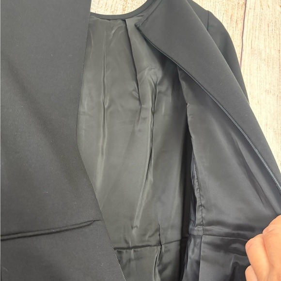 J.crew Womens Bell Sleeve Black Ponte sheath dress size 8 - Picture 11 of 12